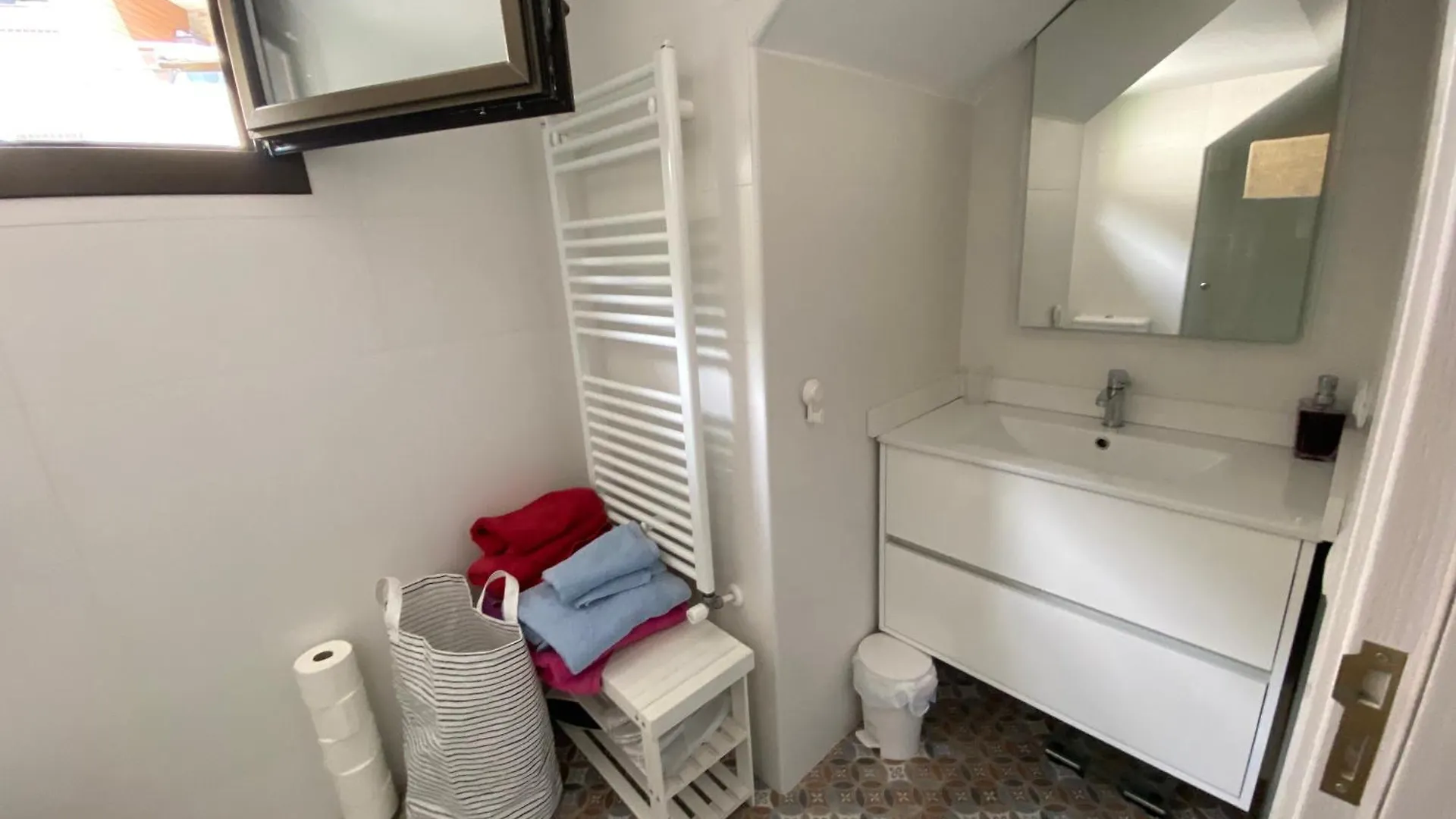Casa Cris Encamp Apartment